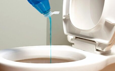 Baking Soda & Vinegar Cleaning